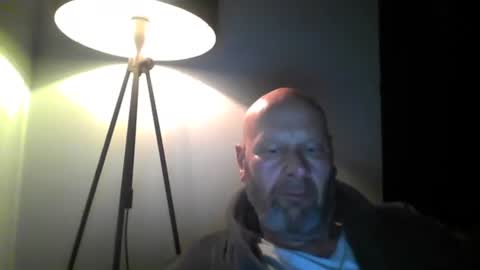 bigmike3339 online show from 02/27/25, 04:52