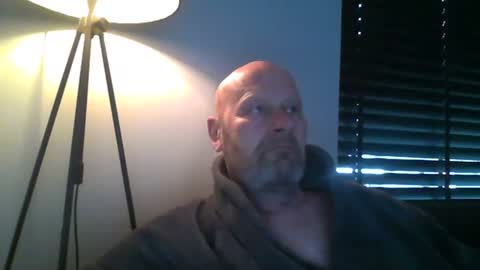 bigmike3339 online show from 03/12/25, 07:46
