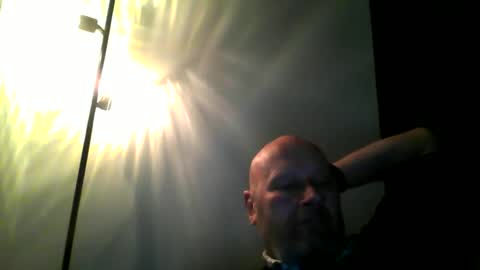 Snapshot of bigmike3339 chatting on 01/14/26, 06:24 bigmike3339 online show from 01/14/26, 06:24
