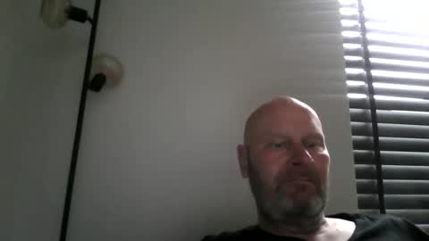 Snapshot of bigmike3339 chatting on 03/17/26, 11:35 bigmike3339 online show from 03/17/26, 11:35