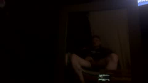 Snapshot of bigmike5081 chatting on 12/01/25, 05:12 bigmike5081 online show from 12/01/25, 05:12