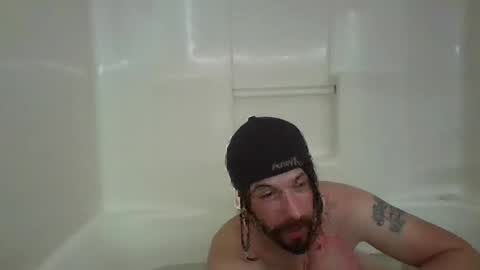 Snapshot of bigmoneymonty chatting on 05/04/26, 12:01 bigmoneymonty online show from 05/04/26, 12:01