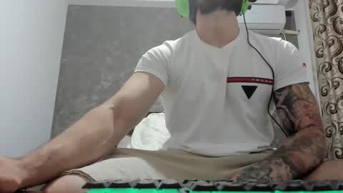 bigmuscles95 online show from 06/01/26, 10:22