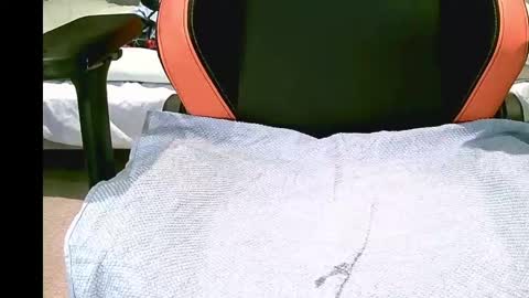 Snapshot of bigonecums chatting on 04/16/26, 08:59 bigonecums online show from 04/16/26, 08:59