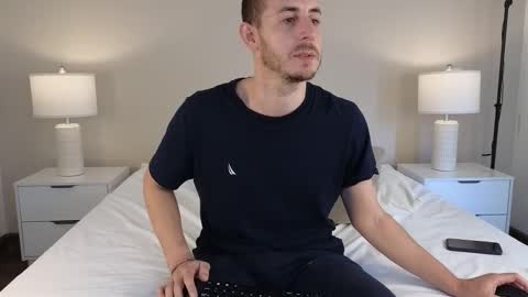       online show from 03/05/25, 07:38