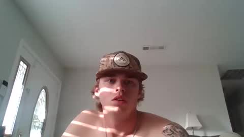 Snapshot of bigpepe7719 chatting on 05/16/26, 01:02 bigpepe7719 online show from 05/16/26, 01:02