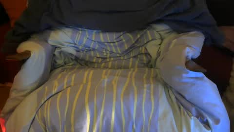 Snapshot of bigreallover chatting on 02/10/25, 03:13 ...... online show from 02/10/25, 03:13