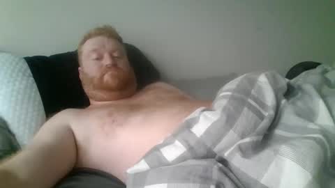 bigred92899 online show from 10/27/25, 04:33