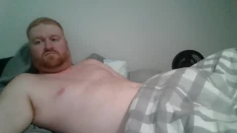 Snapshot of bigred92899 chatting on 03/27/26, 11:48 bigred92899 online show from 03/27/26, 11:48