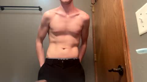 bigskinnyboyshh online show from 12/31/24, 05:22