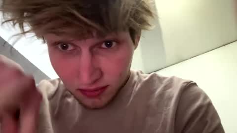 bigskinnyboyshh online show from 01/14/25, 02:40