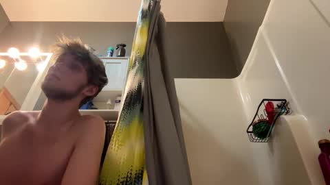 bigskinnyboyshh online show from 02/19/25, 07:17