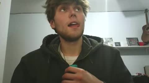 Snapshot of bigskinnyboyshh chatting on 03/05/26, 02:51 bigskinnyboyshh online show from 03/05/26, 02:51