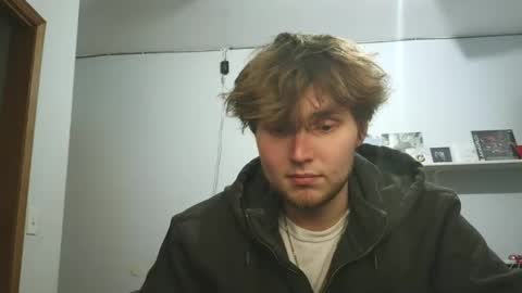 Snapshot of bigskinnyboyshh chatting on 03/09/26, 12:03 bigskinnyboyshh online show from 03/09/26, 12:03