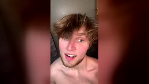 Snapshot of bigskinnyboyshh chatting on 03/23/26, 10:25 bigskinnyboyshh online show from 03/23/26, 10:25