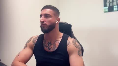 Snapshot of bigsnakeman1995 chatting on 09/17/25, 09:00 Gogo online show from 09/17/25, 09:00