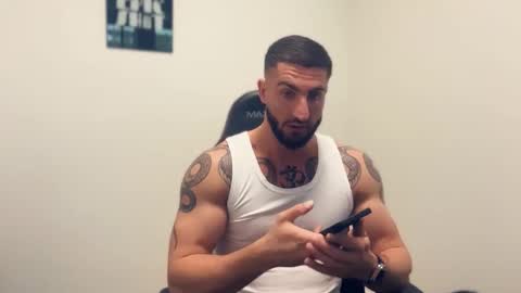 Snapshot of bigsnakeman1995 chatting on 10/03/25, 07:27 Gogo online show from 10/03/25, 07:27