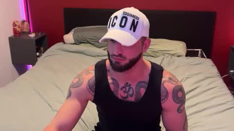 Snapshot of bigsnakeman1995 chatting on 11/18/25, 12:42 Gogo online show from 11/18/25, 12:42