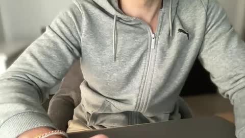 Snapshot of bigsong78 chatting on 04/14/26, 07:25 BigHardCock horny Balearic Islands online show from 04/14/26, 07:25