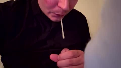 Snapshot of bigspoon610 chatting on 04/18/26, 06:17 bigspoon610 online show from 04/18/26, 06:17