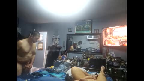 Snapshot of bigsquirt9999 chatting on 11/04/25, 06:23 bigsquirt9999 online show from 11/04/25, 06:23