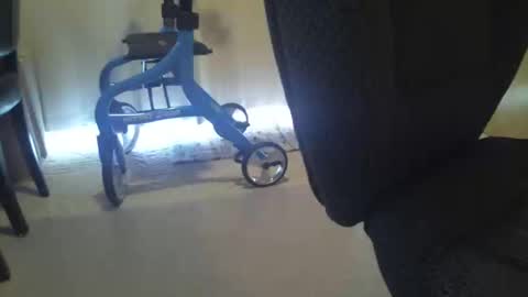 Snapshot of bigstick13 chatting on 01/23/25, 10:01 bigstick13 online show from 01/23/25, 10:01