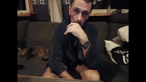 Snapshot of bigswe1 chatting on 12/10/24, 12:17 bigswe1 online show from 12/10/24, 12:17