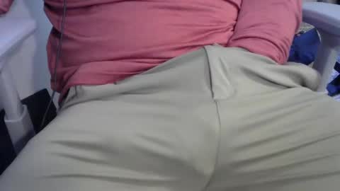 Snapshot of bigsword4her chatting on 01/03/25, 02:19 bigsword4her online show from 01/03/25, 02:19