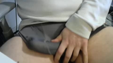 Snapshot of bigsword4her chatting on 01/14/25, 05:23 bigsword4her online show from 01/14/25, 05:23