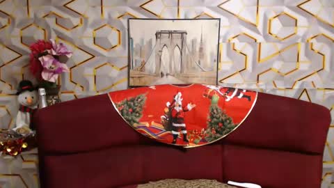 Snapshot of bigthickcock69xx chatting on 01/06/25, 12:16 sophia online show from 01/06/25, 12:16