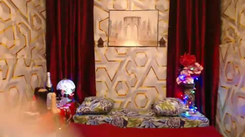 Snapshot of bigthickcock69xx chatting on 01/21/25, 01:00 sophia online show from 01/21/25, 01:00