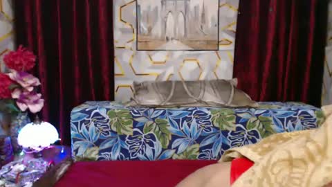 Snapshot of bigthickcock69xx chatting on 02/09/25, 08:45 sophia online show from 02/09/25, 08:45