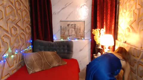 Snapshot of bigthickcock69xx chatting on 03/21/26, 08:30 sophia online show from 03/21/26, 08:30