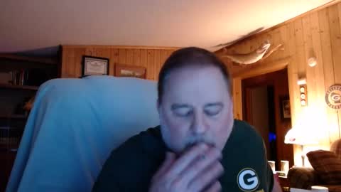 Snapshot of bigthicksatisfying2 chatting on 12/09/24, 06:34 bigthicksatisfying2 online show from 12/09/24, 06:34