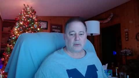 Snapshot of bigthicksatisfying2 chatting on 12/22/24, 07:22 bigthicksatisfying2 online show from 12/22/24, 07:22