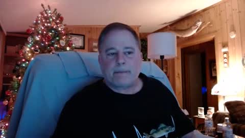 Snapshot of bigthicksatisfying2 chatting on 12/31/24, 05:00 bigthicksatisfying2 online show from 12/31/24, 05:00