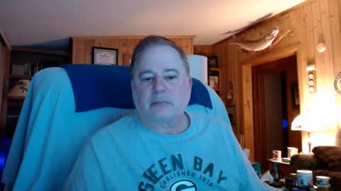 Snapshot of bigthicksatisfying2 chatting on 02/15/25, 03:42 bigthicksatisfying2 online show from 02/15/25, 03:42