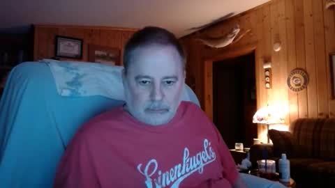 Snapshot of bigthicksatisfying2 chatting on 10/25/25, 02:08 bigthicksatisfying2 online show from 10/25/25, 02:08