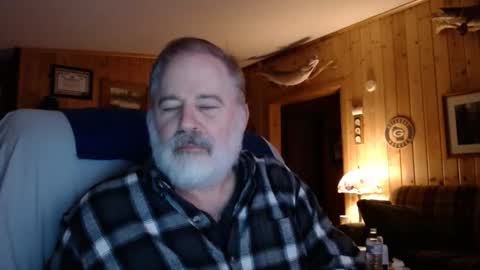 Snapshot of bigthicksatisfying2 chatting on 05/01/26, 05:34 bigthicksatisfying2 online show from 05/01/26, 05:34