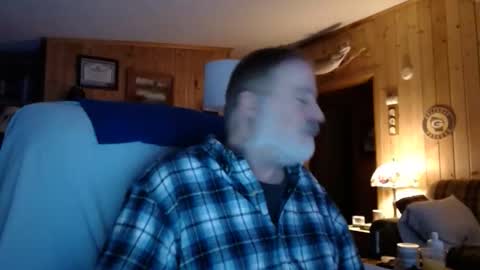 Snapshot of bigthicksatisfying2 chatting on 05/11/26, 01:22 bigthicksatisfying2 online show from 05/11/26, 01:22