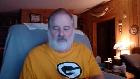 Snapshot of bigthicksatisfying2 chatting on 05/17/26, 07:28 bigthicksatisfying2 online show from 05/17/26, 07:28