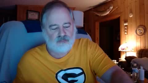 Snapshot of bigthicksatisfying2 chatting on 05/28/26, 03:37 bigthicksatisfying2 online show from 05/28/26, 03:37