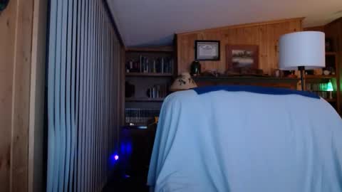Snapshot of bigthicksatisfying2 chatting on 05/31/26, 02:31 bigthicksatisfying2 online show from 05/31/26, 02:31