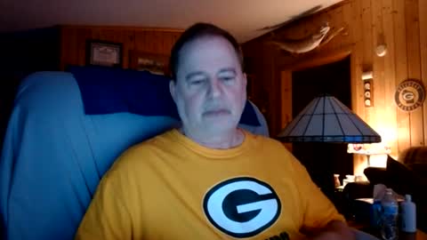 Snapshot of bigthicksatisfying2 chatting on 07/06/26, 04:31 bigthicksatisfying2 online show from 07/06/26, 04:31
