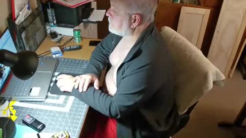 Snapshot of bigthump9999 chatting on 01/05/25, 03:23 bigthump9999 online show from 01/05/25, 03:23