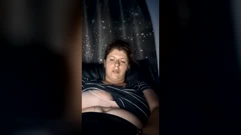 Snapshot of bigtitslala chatting on 07/09/26, 11:09 bigtitslala online show from 07/09/26, 11:09