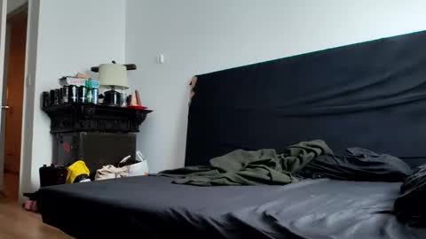 bigtopcircus online show from 10/15/25, 07:03