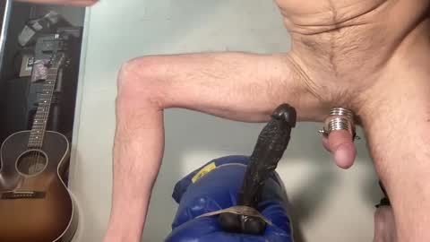 biguywithtoys online show from 02/12/25, 07:45