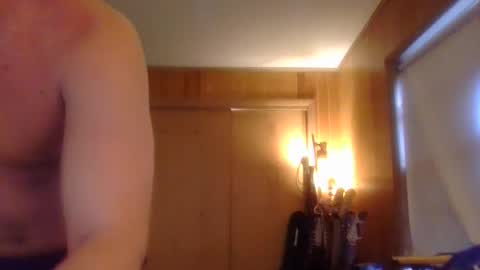 Snapshot of bigvik23 chatting on 04/15/26, 07:58 bigvik23 online show from 04/15/26, 07:58