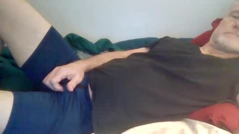 Snapshot of bigwebone chatting on 12/25/24, 05:37 Bigwebone online show from 12/25/24, 05:37